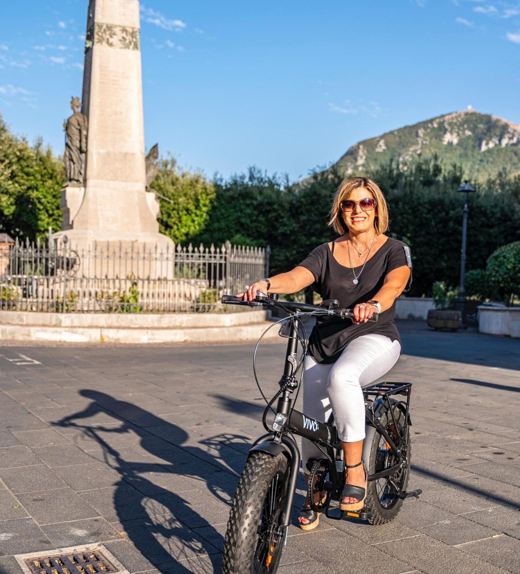 Piazza Laurino Apartments Basic Excursions Alto Cilento Pellegrinaggio Giubilare Esterno foto